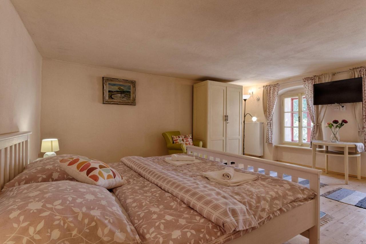 Mestansky Dum - Kulturni Pamatka Mlynska 119 Jindřichův Hradec Extérieur photo